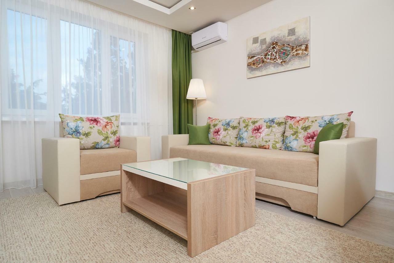 Exotic Rami'S Apartments ティミショアラ エクステリア 写真